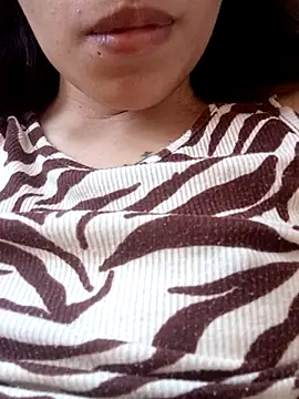 Snapshot of keyjordanTLG chatting on February 2026 04:23:02 PM keyjordanTLG online show from February 2026 04:23:02 PM