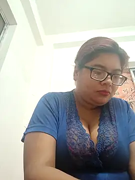 Elie Hallway online show from March 2026 12:38:01 AM