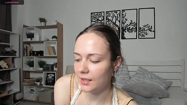 MalvinaTrafford online show from February 2026 08:40:02 PM