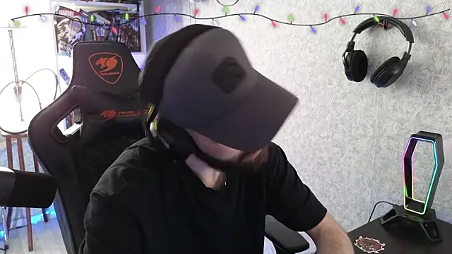 Snapshot of _Mostly_ chatting on February 2026 09:27:01 AM Mostly online show from February 2026 09:27:01 AM