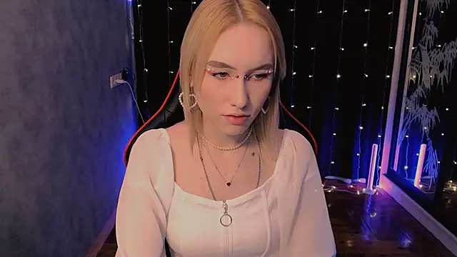 Snapshot of crybambi chatting on February 2026 07:15:02 AM crybambi online show from February 2026 07:15:02 AM