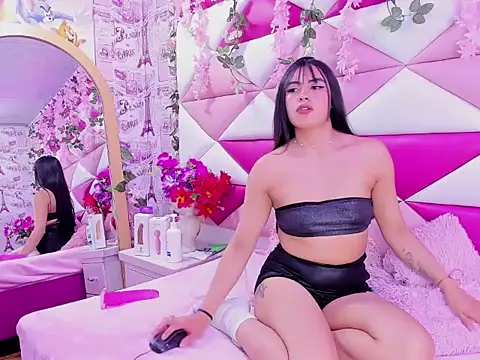 Aysha Love  online show from February 2026 02:27:02 AM