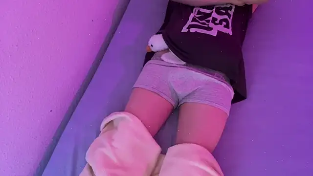 RaccooIsHere online show from April 2026 05:04:02 PM