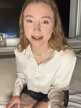 romyxxs online show from February 2026 09:16:01 PM