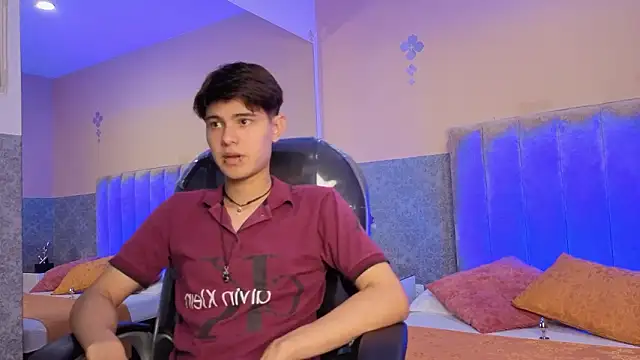 Derek Sinn online show from February 2026 07:51:02 PM