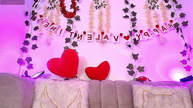 Stephanie Fontaine online show from February 2026 01:07:02 PM