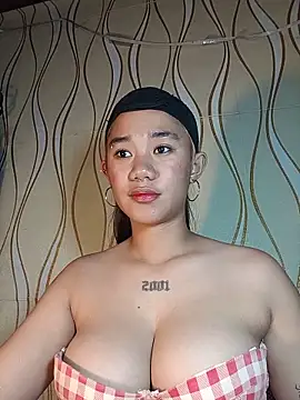 Snapshot of morena_joy69 chatting on May 2026 02:58:01 PM morena joy69 online show from May 2026 02:58:01 PM