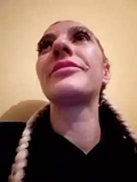 LannaQuinn online show from February 2026 06:48:01 PM