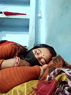 Raamdevi158 online show from February 2026 04:58:02 PM