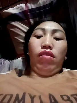 hot-luna- online show from February 2026 11:59:01 PM