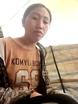 hot-luna- online show from February 2026 12:22:02 AM