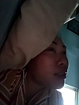 Snapshot of Bella-222 chatting on February 2026 05:55:01 AM Bella-222 online show from February 2026 05:55:01 AM