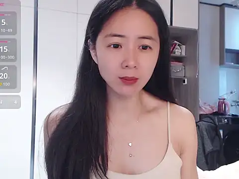 Snapshot of Tsuki-y chatting on February 2026 11:24:02 PM Tsuki-y online show from February 2026 11:24:02 PM