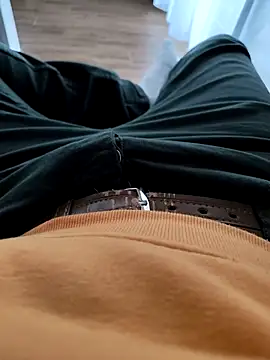 Snapshot of latya111 chatting on February 2026 01:40:01 PM latya111 online show from February 2026 01:40:01 PM