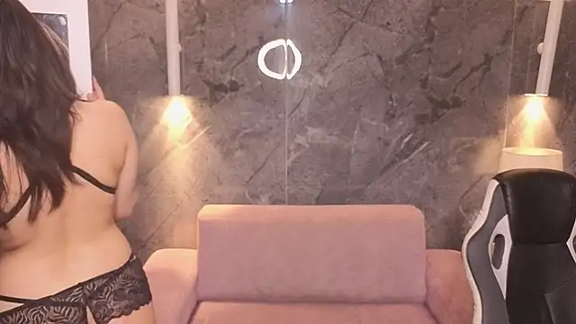 Valerie moon b online show from March 2026 07:52:02 PM