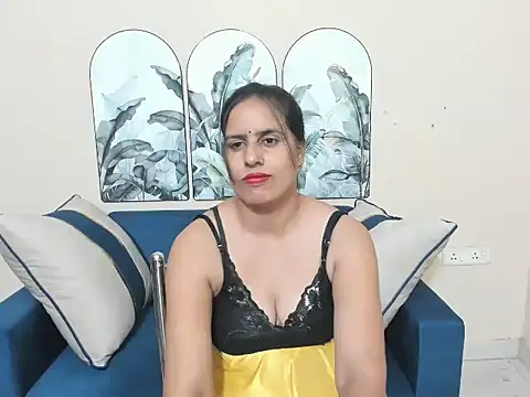 sara conorr online show from June 2026 09:48:02 AM