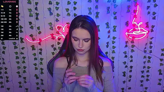 AliceIMonta online show from March 2026 02:24:01 PM