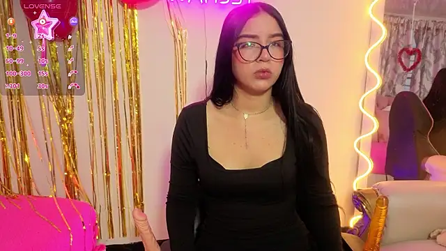 Snapshot of MILAH_TAY chatting on February 2026 11:42:01 AM MILAH TAY online show from February 2026 11:42:01 AM