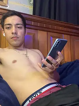 Tupapi696969q online show from May 2026 04:32:02 AM