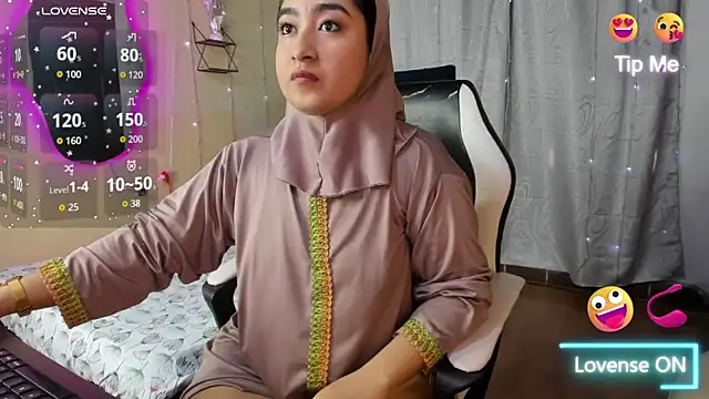 Snapshot of SamiraAwada chatting on February 2026 06:42:01 PM SamiraAwada online show from February 2026 06:42:01 PM