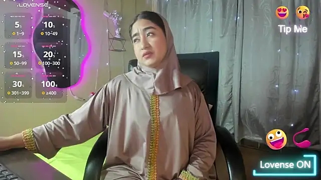 SamiraAwada online show from March 2026 06:49:01 PM