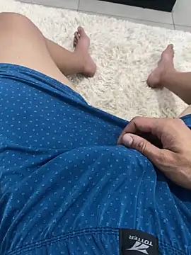 Novinhoknalha online show from April 2026 04:30:02 AM