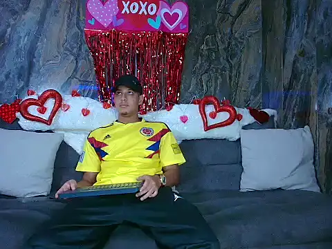 Snapshot of Noah_Blackk chatting on February 2026 01:18:02 PM Noah Blackk online show from February 2026 01:18:02 PM