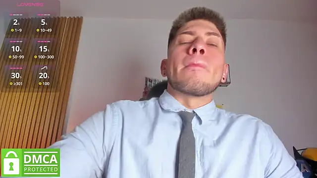 Snapshot of SebastianMaximoff_ chatting on June 2026 07:11:01 PM SebastianMaximoff online show from June 2026 07:11:01 PM