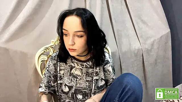 Sylynisem online show from February 2026 07:13:02 PM