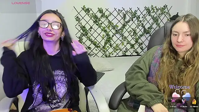 Snapshot of nana__rousse chatting on February 2026 12:18:01 AM nana rousse online show from February 2026 12:18:01 AM