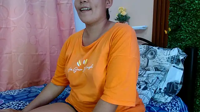 Snapshot of calimasalas2 chatting on February 2026 09:27:01 PM calimasalas2 online show from February 2026 09:27:01 PM