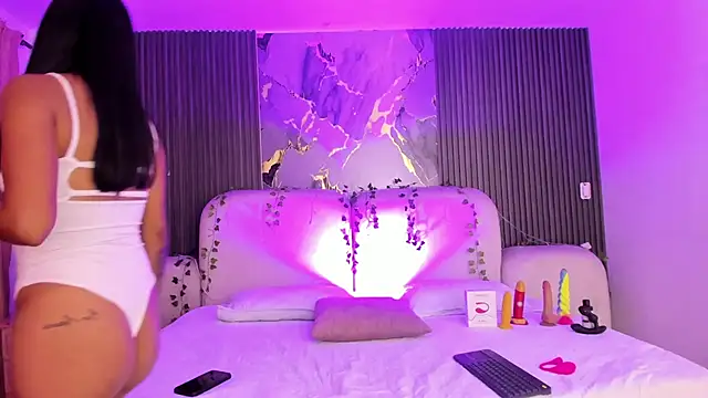 JazminRusso  online show from May 2026 05:36:01 AM