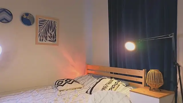 Snapshot of nikapie chatting on February 2026 04:17:02 AM nikapie online show from February 2026 04:17:02 AM