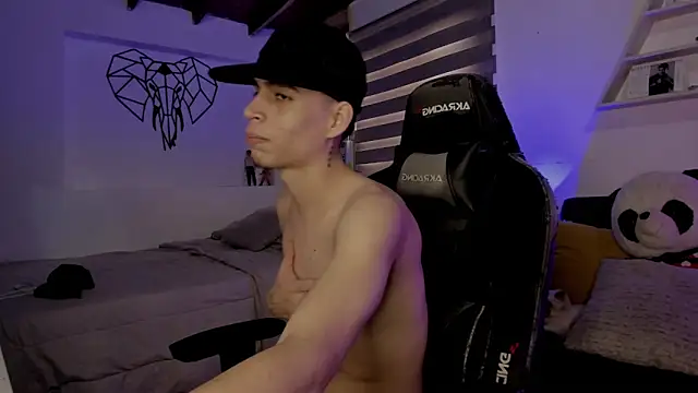 Snapshot of juan_posada chatting on February 2026 08:36:01 PM juan posada online show from February 2026 08:36:01 PM