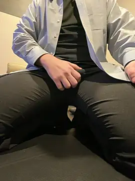 yuuuuusuke00 online show from February 2026 01:09:02 AM