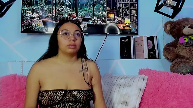 amy noa online show from March 2026 01:00:01 AM