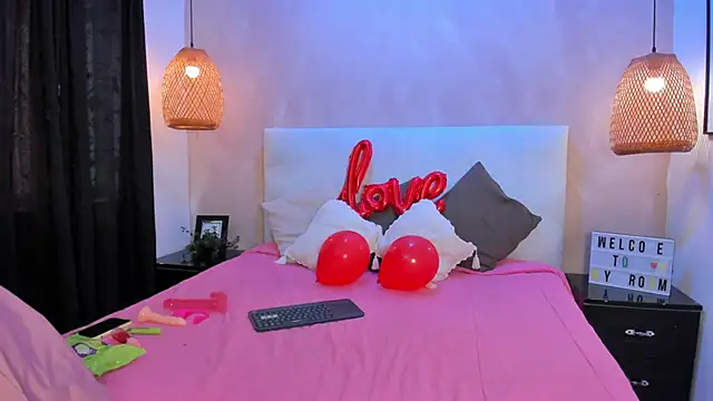 Hilaryportman online show from February 2026 07:41:01 PM