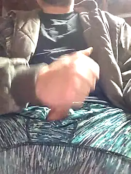 Snapshot of KrazyNutz420 chatting on February 2026 04:50:02 AM KrazyNutz420 online show from February 2026 04:50:02 AM