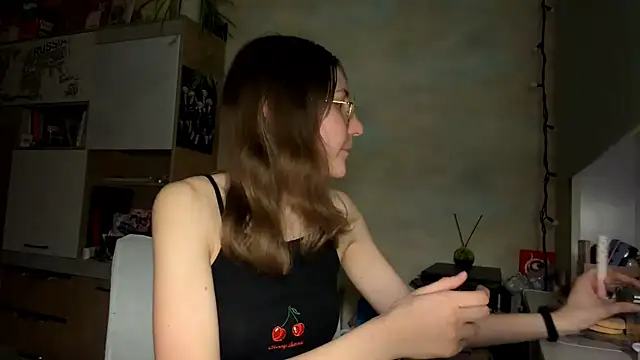 Miaaa Moon online show from March 2026 04:13:01 PM