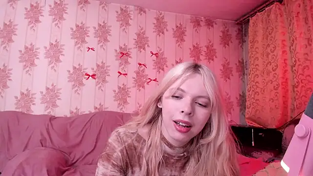 Snapshot of Cutie_Bambi chatting on March 2026 11:06:02 AM Cutie Bambi online show from March 2026 11:06:02 AM