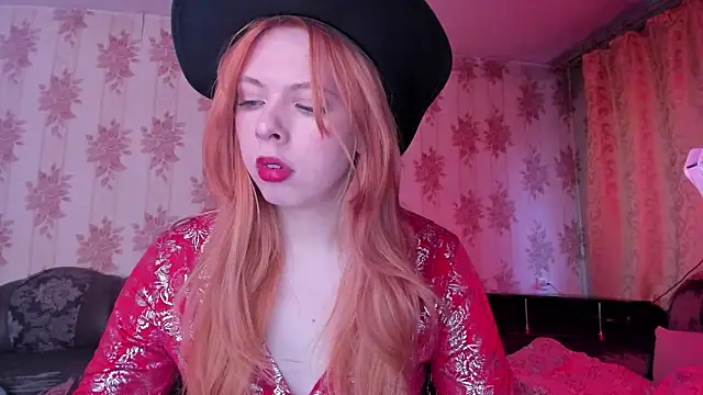 Snapshot of Cutie_Bambi chatting on April 2026 11:04:02 AM Cutie Bambi online show from April 2026 11:04:02 AM