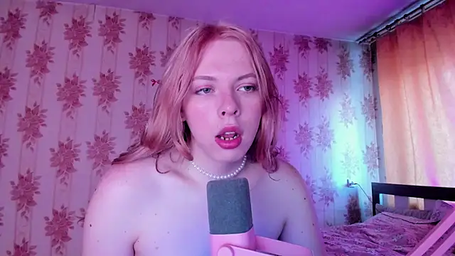 Snapshot of Cutie_Bambi chatting on June 2026 12:16:02 PM Cutie Bambi online show from June 2026 12:16:02 PM