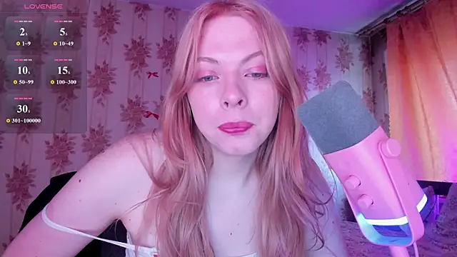 Snapshot of Cutie_Bambi chatting on June 2026 12:14:02 PM Cutie Bambi online show from June 2026 12:14:02 PM