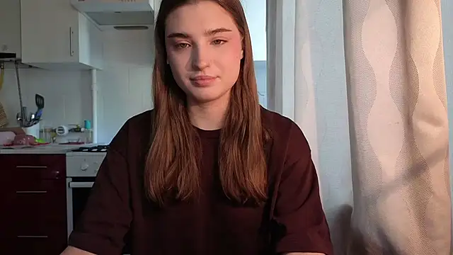 Snapshot of LissaBliss chatting on May 2026 06:18:01 AM LissaBliss online show from May 2026 06:18:01 AM