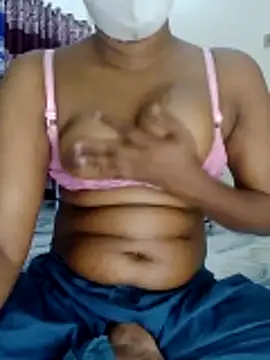 Toma7890 online show from March 2026 05:06:01 PM