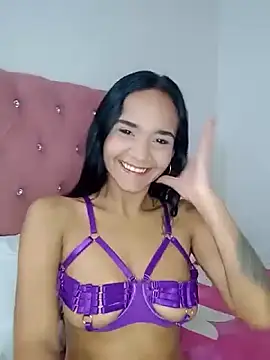 Snapshot of Maria_x_Alejandra chatting on February 2026 07:00:02 PM Maria x Alejandra online show from February 2026 07:00:02 PM