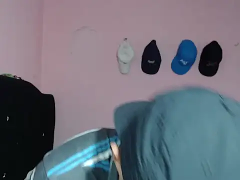 Snapshot of Cronos_Hot_8 chatting on February 2026 09:54:01 PM Cronos Hot 8 online show from February 2026 09:54:01 PM