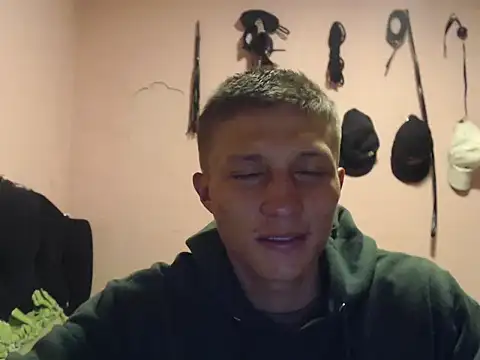 Snapshot of Cronos_Hot_8 chatting on March 2026 08:42:02 AM Cronos Hot 8 online show from March 2026 08:42:02 AM