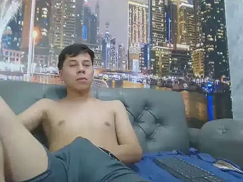 santiago xxxcol online show from March 2026 11:46:01 PM