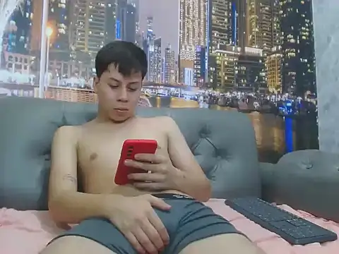 santiago xxxcol online show from April 2026 11:31:02 PM